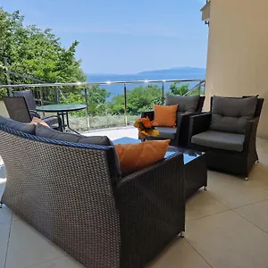 Apartment Magnolia, Opatija